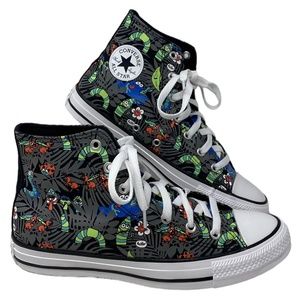 Converse Chuck Taylor Canvas Hightops Black/Lime/Insects print! Women Sz 8!